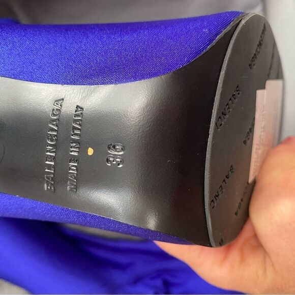 BALENCIAGA Womens Blue Stretch Comfort Round Toe Stiletto Booties - Picture 8 of 13